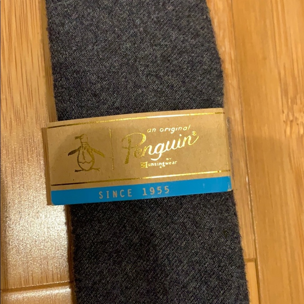 Penguin skinny tie. Gray, “wool look” - Picture 6 of 6